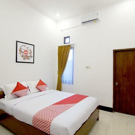 OYO 931 Dara Dewi Homestay Yogyakarta Exterior foto