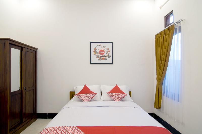 OYO 931 Dara Dewi Homestay Yogyakarta Exterior foto